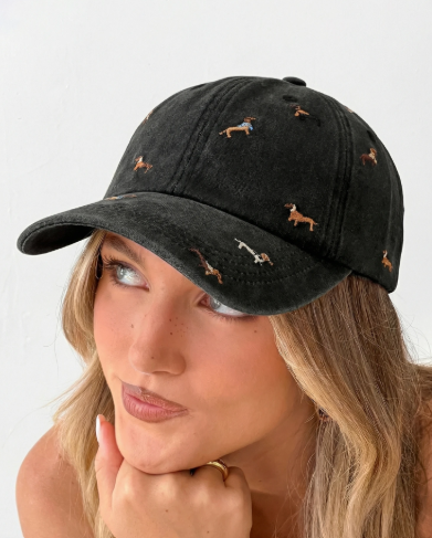 Dachshunds Cute Dogs Embroidered Baseball Cap