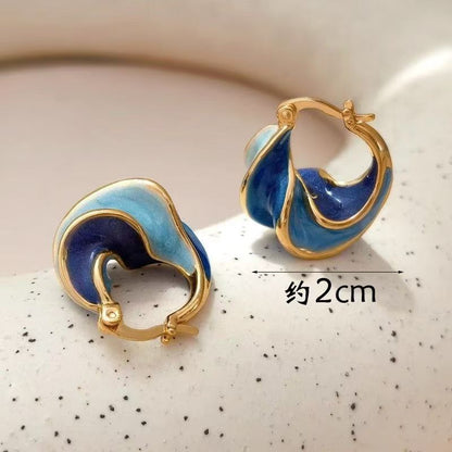 French Vintage Earrings With Spiral Texture. Exquisite Enamel & Oil Drip Craft, High-end Vibe, Niche Style And Versatile For Daily Wear.