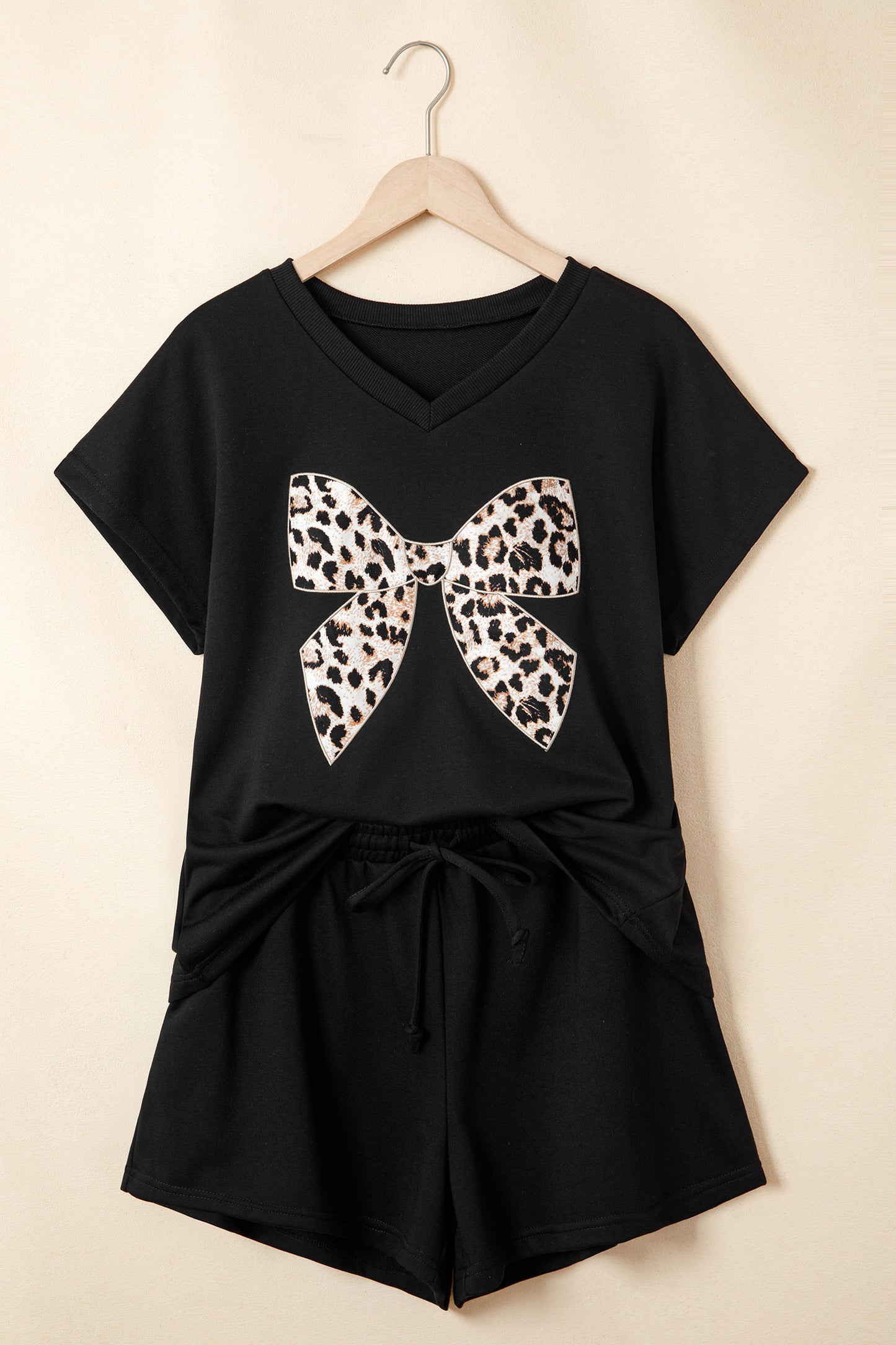 Leopard Bow Patched V Neck Loose Tee Drawstring Shorts 2pcs Outfit