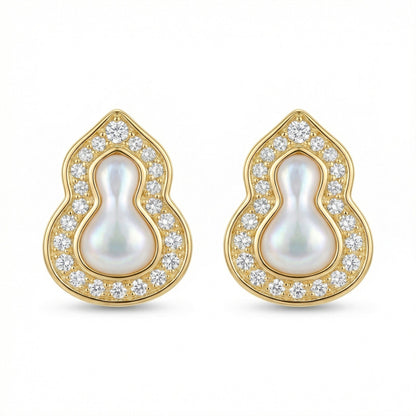 925 Sterling Silver Exquisite Mother-of-Pearl and CZ Gourd-Shaped Stud Earrings