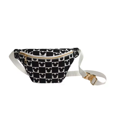 The Everyday Checkered Belt Bag – Lightweight & Stylish