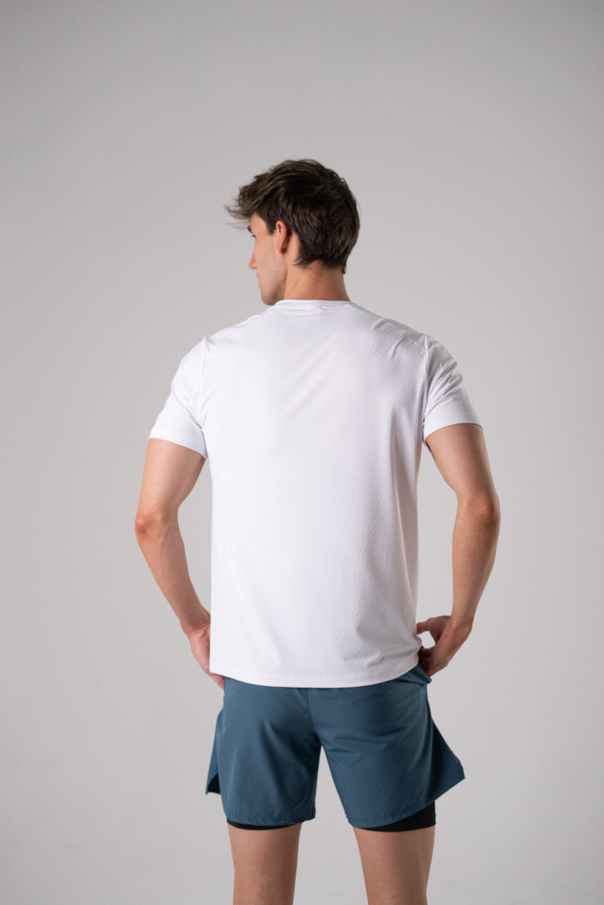 ALIVE strong tee