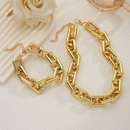 Geometric rectangular chunky chain bracelet and necklace set