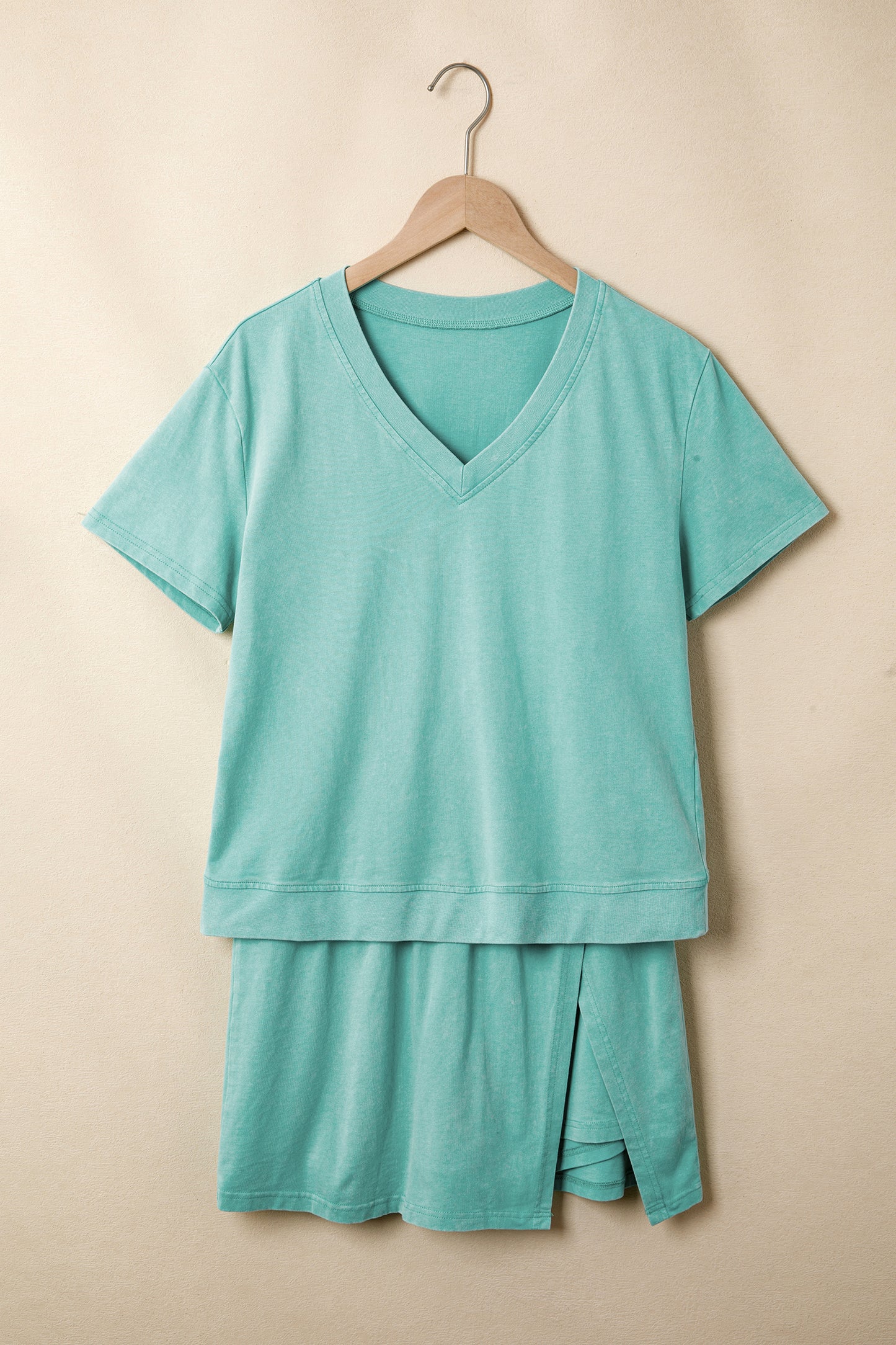 V Neck Tee Matching Skort Set
